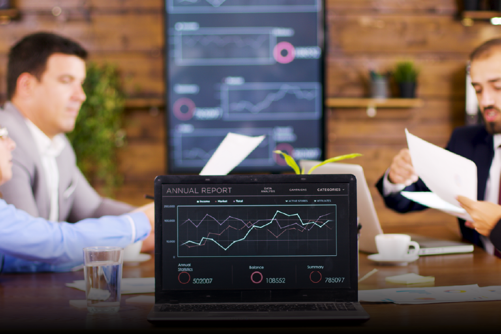 Choosing the Right HR Software for Small to Midsize Businesses